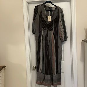 NWT - Universal Thred striped maxi dress with pockets